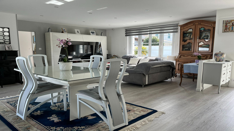 Ma-Cabane - Vente Maison LE CHATEAU-D'OLERON, 104 m²