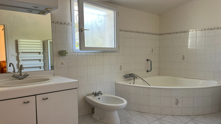 Ma-Cabane - Vente Maison LE CHATEAU-D'OLERON, 110 m²