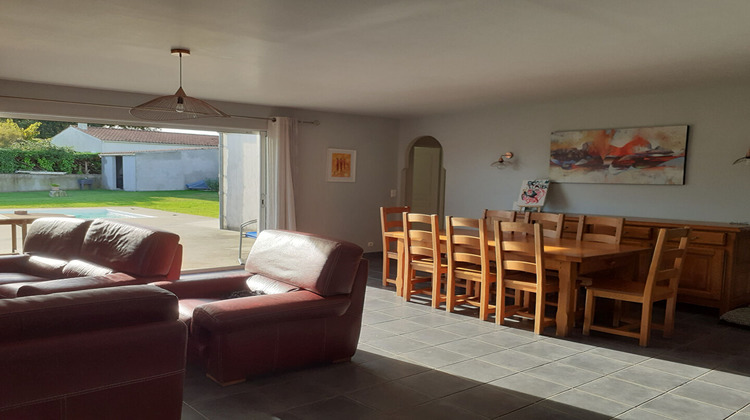 Ma-Cabane - Vente Maison LE CHATEAU-D'OLERON, 127 m²