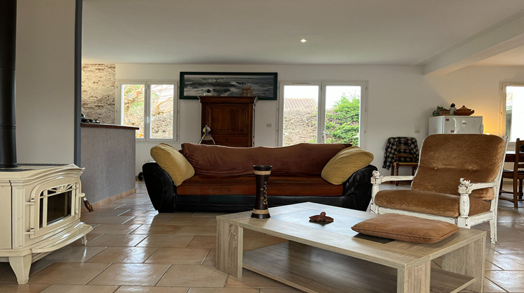 Ma-Cabane - Vente Maison LE CHATEAU-D'OLERON, 87 m²