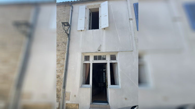 Ma-Cabane - Vente Maison LE CHATEAU-D'OLERON, 65 m²