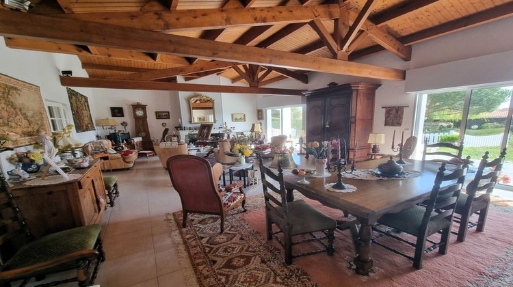 Ma-Cabane - Vente Maison LE CHATEAU D OLERON, 179 m²