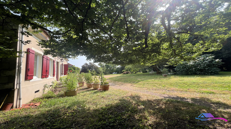 Ma-Cabane - Vente Maison Le Châtelet, 212 m²