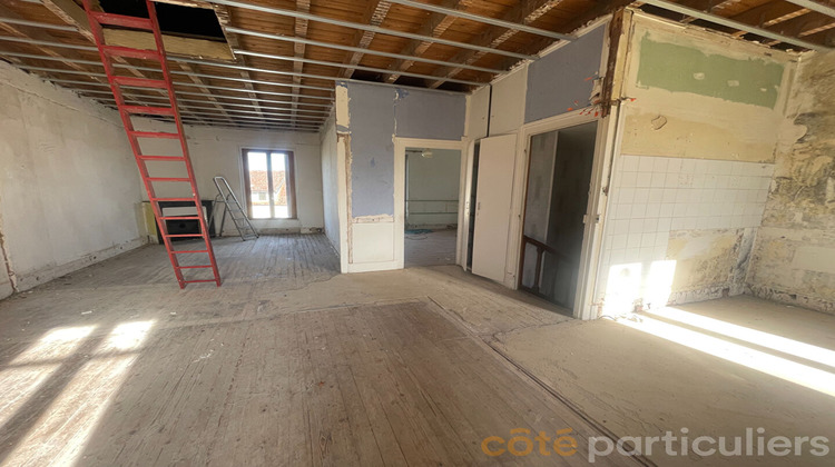Ma-Cabane - Vente Maison LE CHATELET, 70 m²