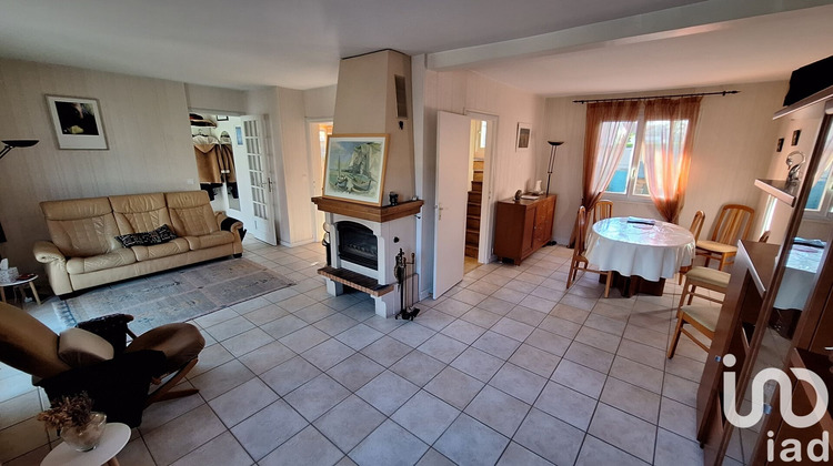 Ma-Cabane - Vente Maison Le Chesnay, 140 m²