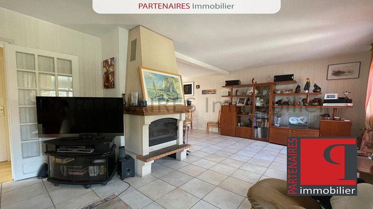 Ma-Cabane - Vente Maison LE CHESNAY, 140 m²