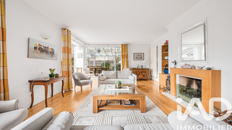 Ma-Cabane - Vente Maison Le Chesnay, 237 m²