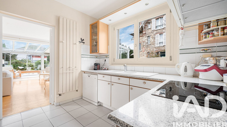 Ma-Cabane - Vente Maison Le Chesnay, 237 m²