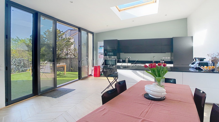 Ma-Cabane - Vente Maison LE CHESNAY, 130 m²