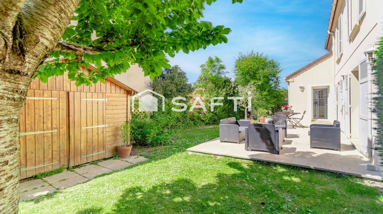 Ma-Cabane - Vente Maison Le Chesnay, 140 m²
