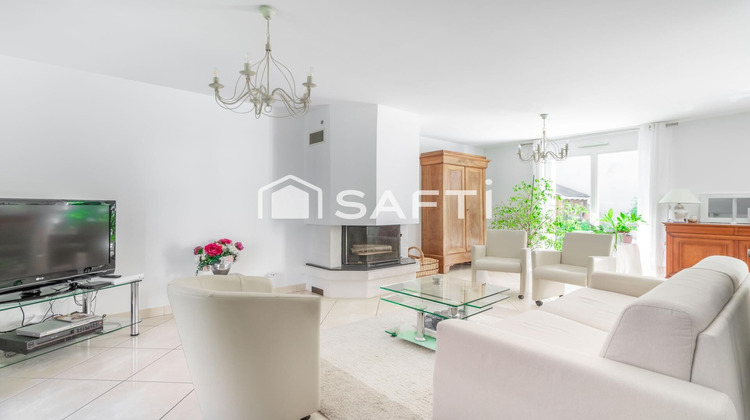Ma-Cabane - Vente Maison Le Chesnay, 140 m²