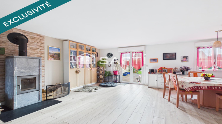 Ma-Cabane - Vente Maison Le Cloitre-Saint-Thegonnec, 94 m²