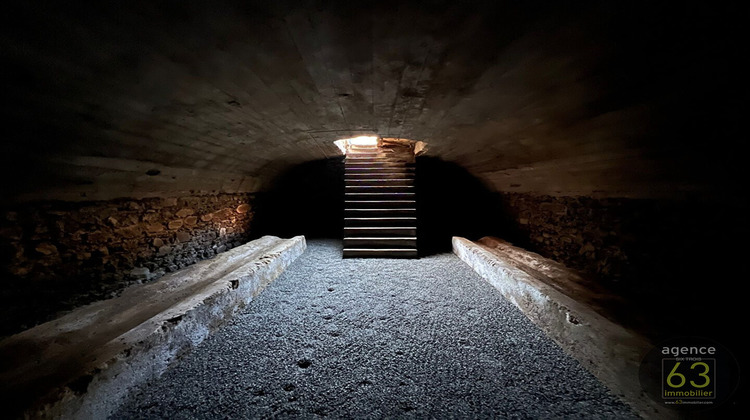 Ma-Cabane - Vente Maison Le Crest, 180 m²