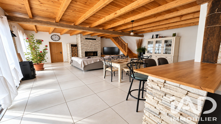Ma-Cabane - Vente Maison Le Cuing, 195 m²