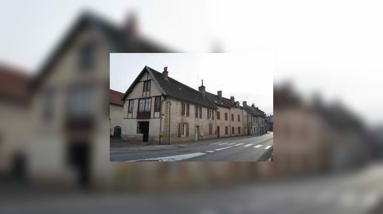 Ma-Cabane - Vente Maison Le Donjon, 180 m²