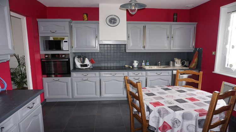 Ma-Cabane - Vente Maison Le Donjon, 122 m²