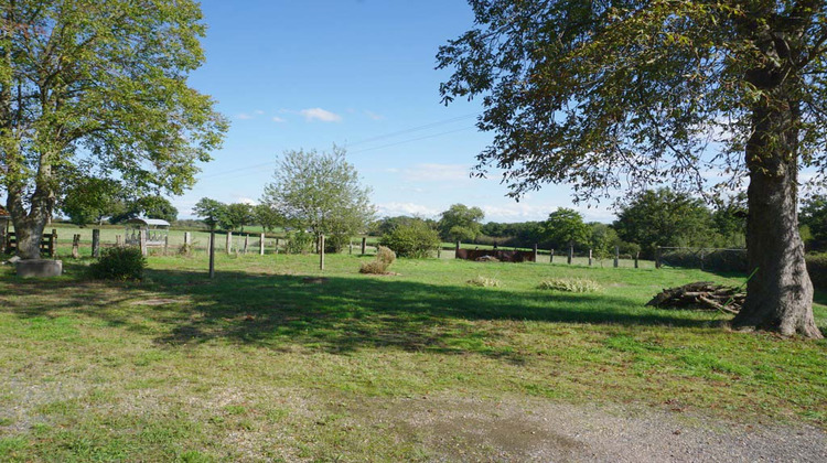 Ma-Cabane - Vente Maison Le Donjon, 77 m²