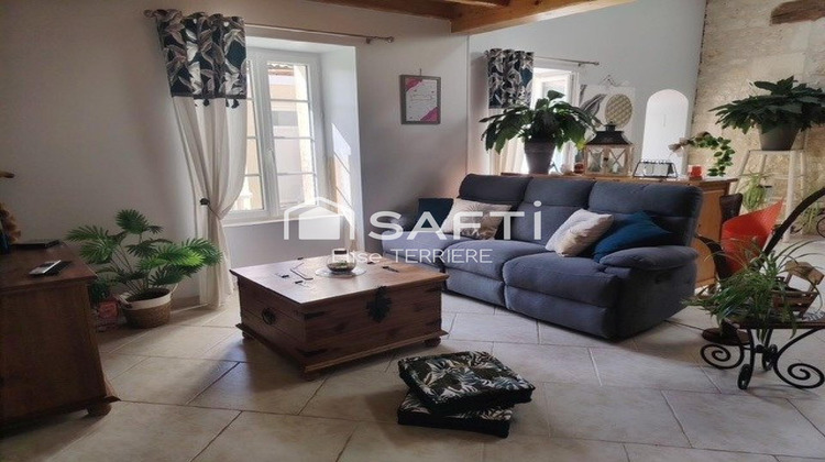 Ma-Cabane - Vente Maison Le Douhet, 110 m²