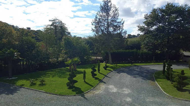 Ma-Cabane - Vente Maison LE GENEST SAINT ISLE, 228 m²