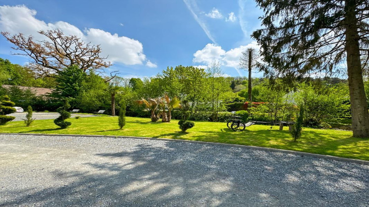 Ma-Cabane - Vente Maison LE GENEST SAINT ISLE, 228 m²