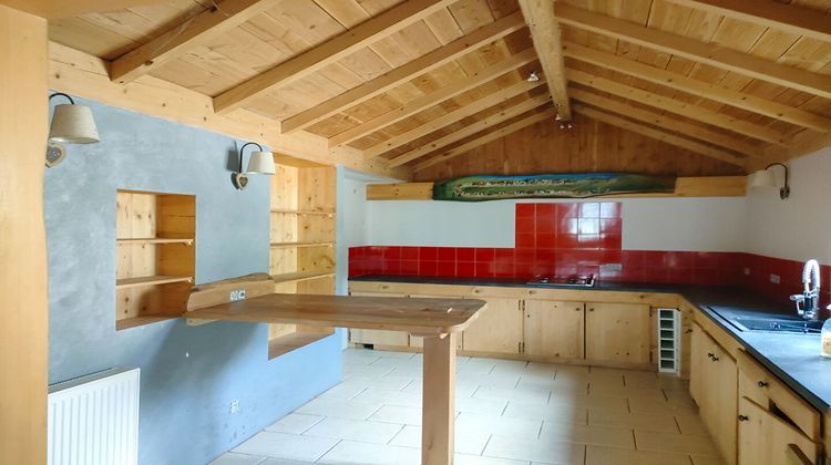 Ma-Cabane - Vente Maison LE GRAND-ABERGEMENT, 180 m²