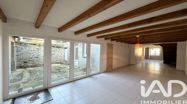 Ma-Cabane - Vente Maison Le Grand-Bourg, 180 m²