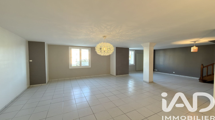 Ma-Cabane - Vente Maison Le Grand-Bourg, 180 m²