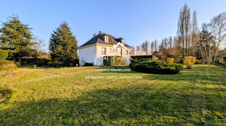 Ma-Cabane - Vente Maison Le Grand-Pressigny, 192 m²