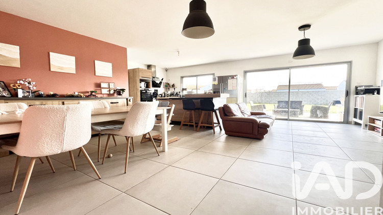 Ma-Cabane - Vente Maison Le Gué-d'Alleré, 102 m²