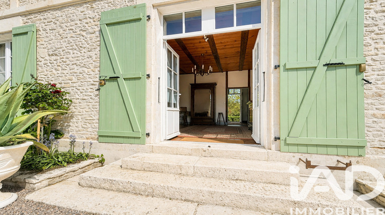 Ma-Cabane - Vente Maison Le Gué-d'Alleré, 310 m²