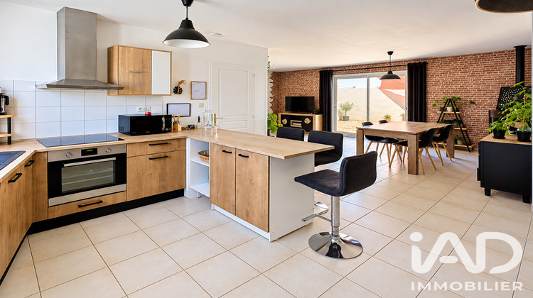 Ma-Cabane - Vente Maison Le Gué-d'Alleré, 78 m²