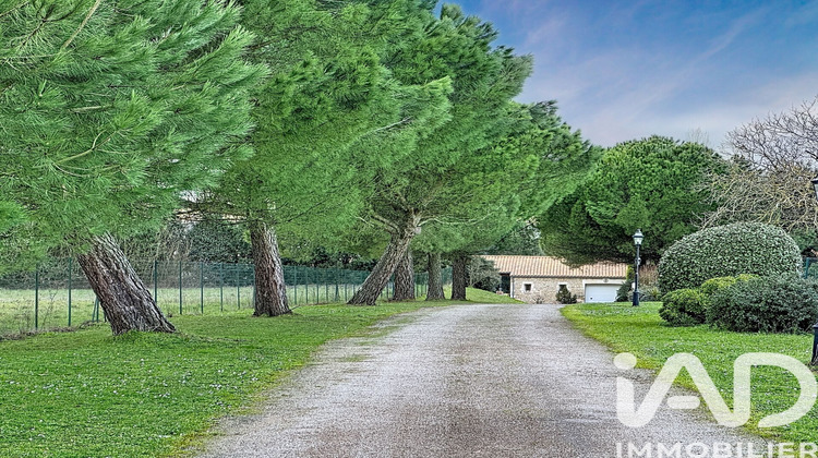 Ma-Cabane - Vente Maison Le Gué-de-Velluire, 219 m²