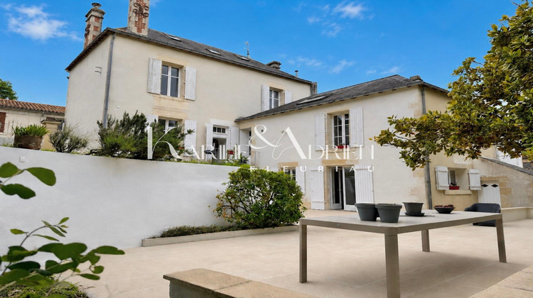 Ma-Cabane - Vente Maison Le Gue-de-Velluire, 203 m²