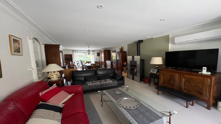 Ma-Cabane - Vente Maison LE HAILLAN, 146 m²