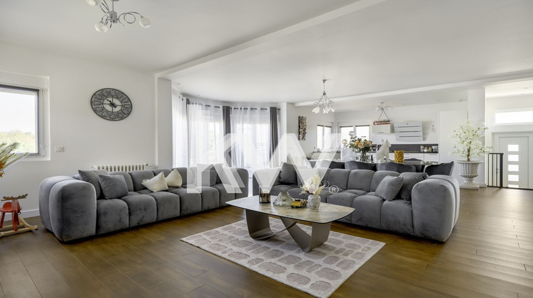 Ma-Cabane - Vente Maison Le Haillan, 203 m²