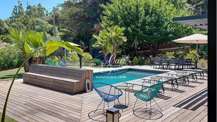 Ma-Cabane - Vente Maison LE LAVANDOU, 202 m²