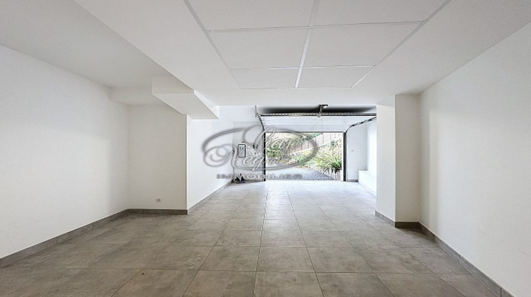 Ma-Cabane - Vente Maison LE LAVANDOU, 202 m²