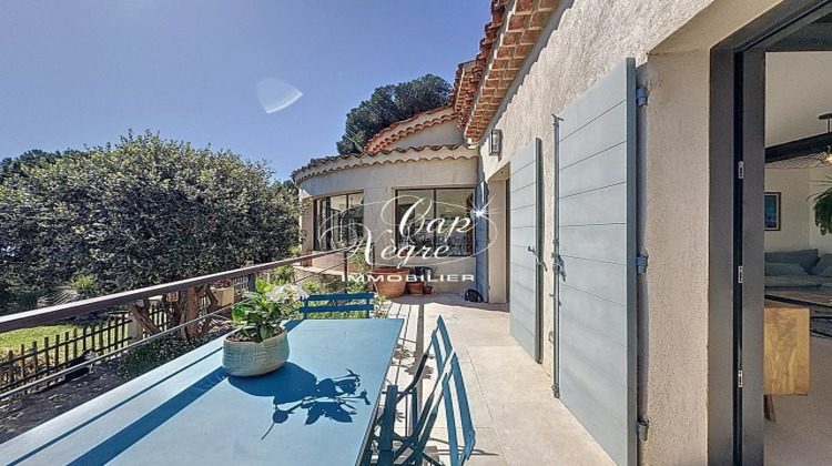 Ma-Cabane - Vente Maison LE LAVANDOU, 122 m²