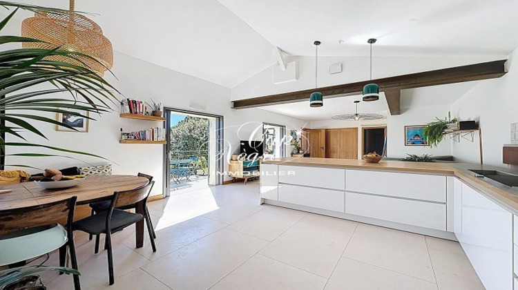 Ma-Cabane - Vente Maison LE LAVANDOU, 122 m²