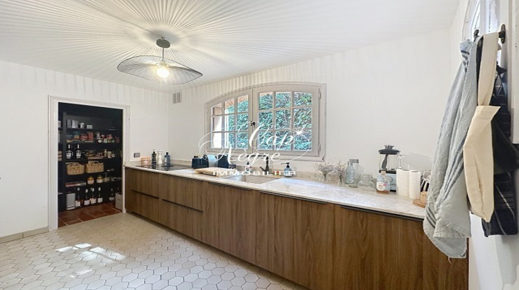 Ma-Cabane - Vente Maison LE LAVANDOU, 160 m²