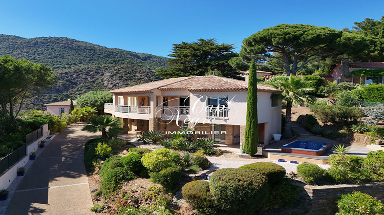 Ma-Cabane - Vente Maison LE LAVANDOU, 240 m²