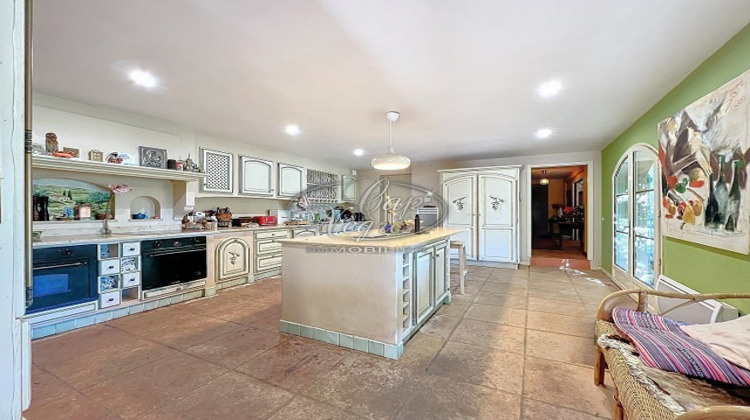 Ma-Cabane - Vente Maison LE LAVANDOU, 298 m²