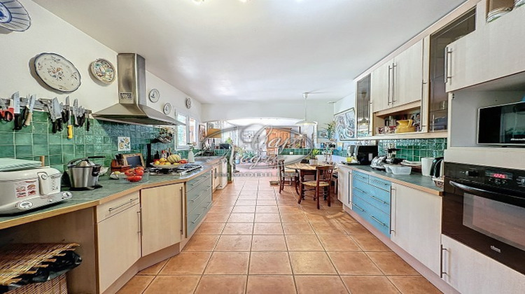 Ma-Cabane - Vente Maison LE LAVANDOU, 220 m²