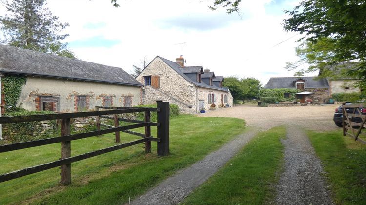 Ma-Cabane - Vente Maison Le Lion-d'Angers, 225 m²