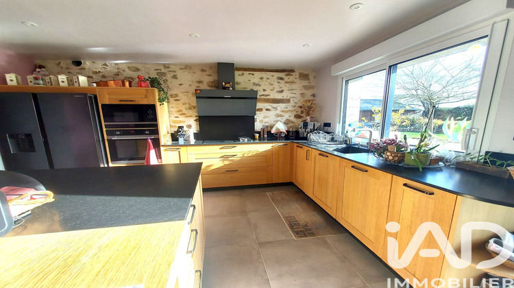 Ma-Cabane - Vente Maison Le Lion-d'Angers, 175 m²