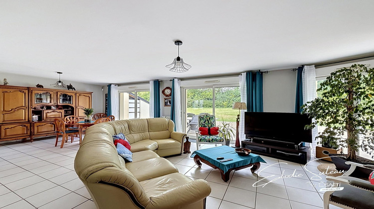 Ma-Cabane - Vente Maison Le Lion-d'Angers, 104 m²