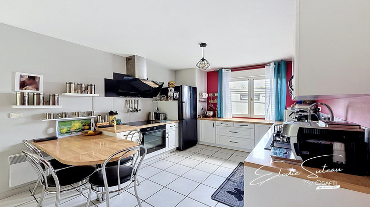 Ma-Cabane - Vente Maison Le Lion-d'Angers, 104 m²