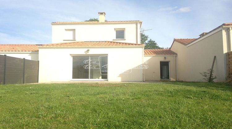 Ma-Cabane - Vente Maison LE LOROUX-BOTTEREAU, 93 m²