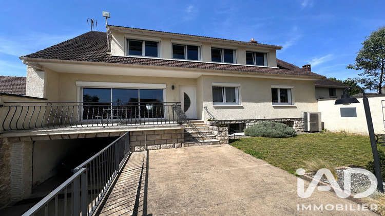 Ma-Cabane - Vente Maison Le Malesherbois, 198 m²