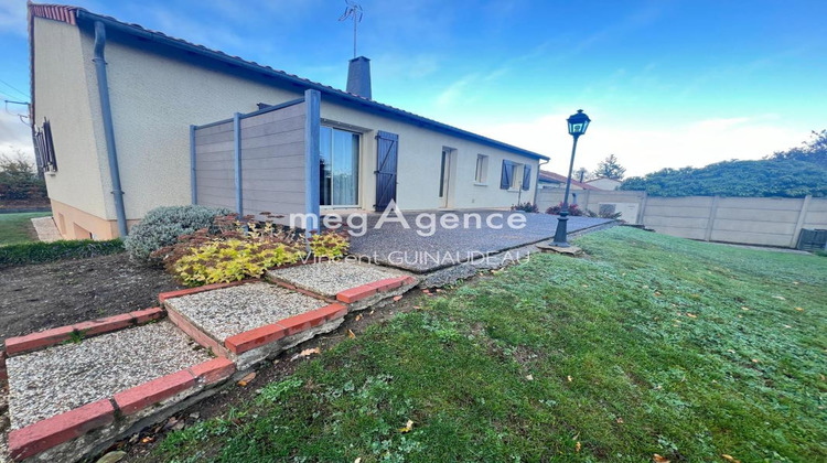 Ma-Cabane - Vente Maison LE MAY SUR EVRE, 111 m²